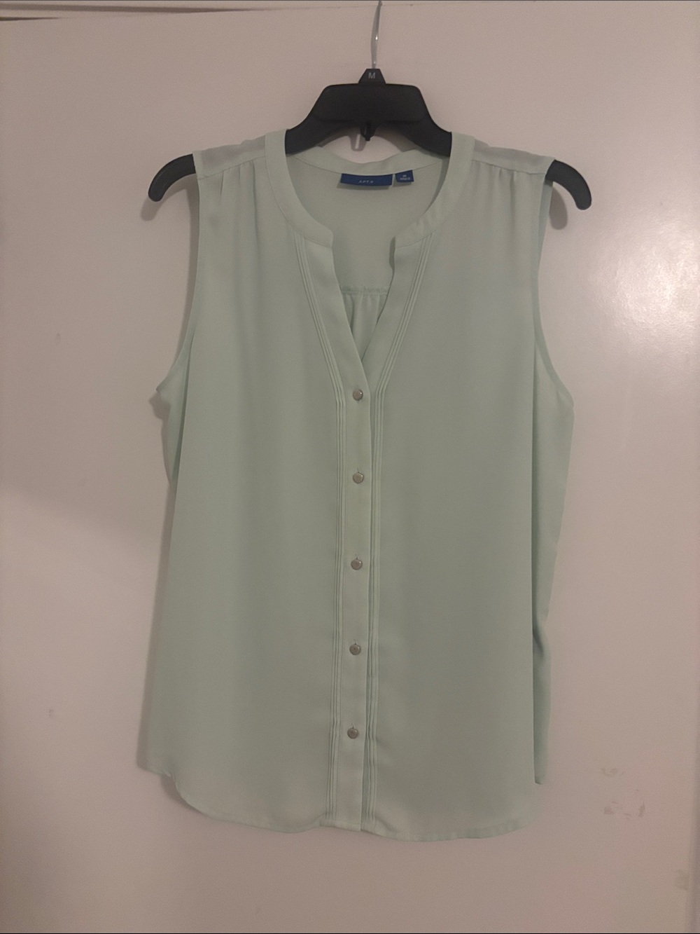 Apt. 9 Pale Mint Sleeveless Button-Front Blouse
